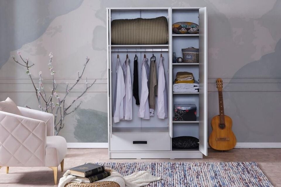 Buse 3 Kapaklı Gardrop MB